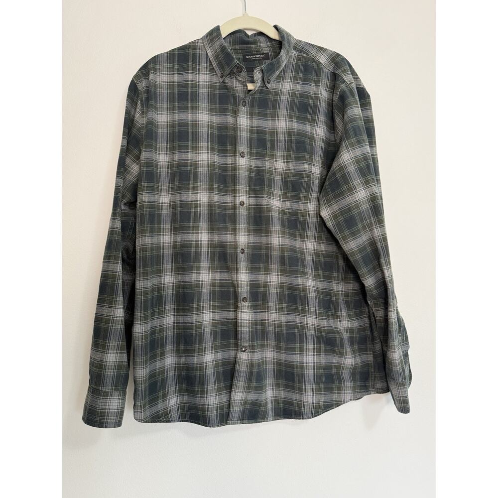 Banana Republic XL Men's Luxe Flannel Slim Fit Button Down Plaid Shirt Green